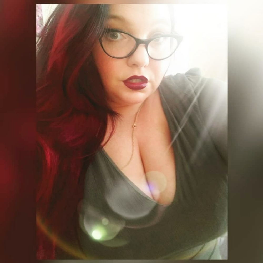 Meet your Posher, Morgana Divine